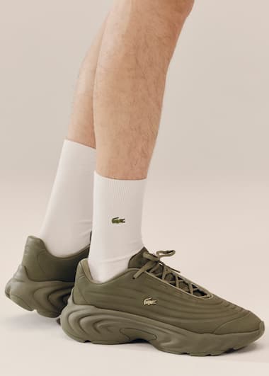 FOOTWEAR
