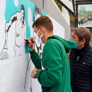 lacoste-roland-garros-slider-2-component-3