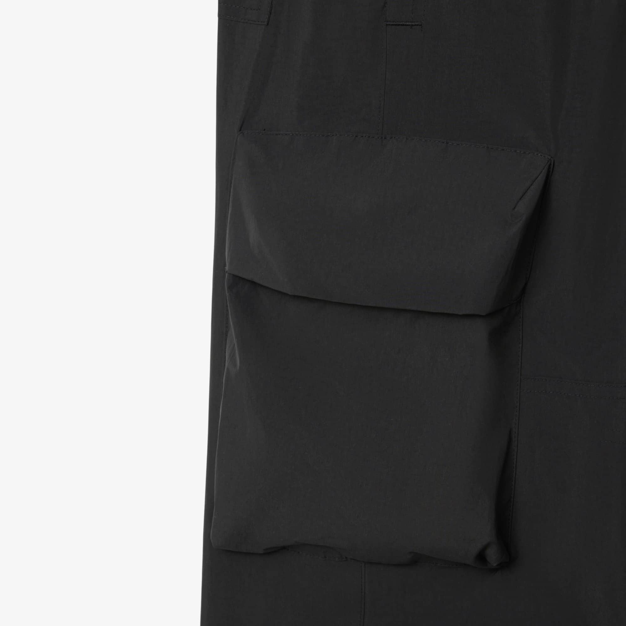 Men's Relaxed Fit Lightweight Cargo Pants