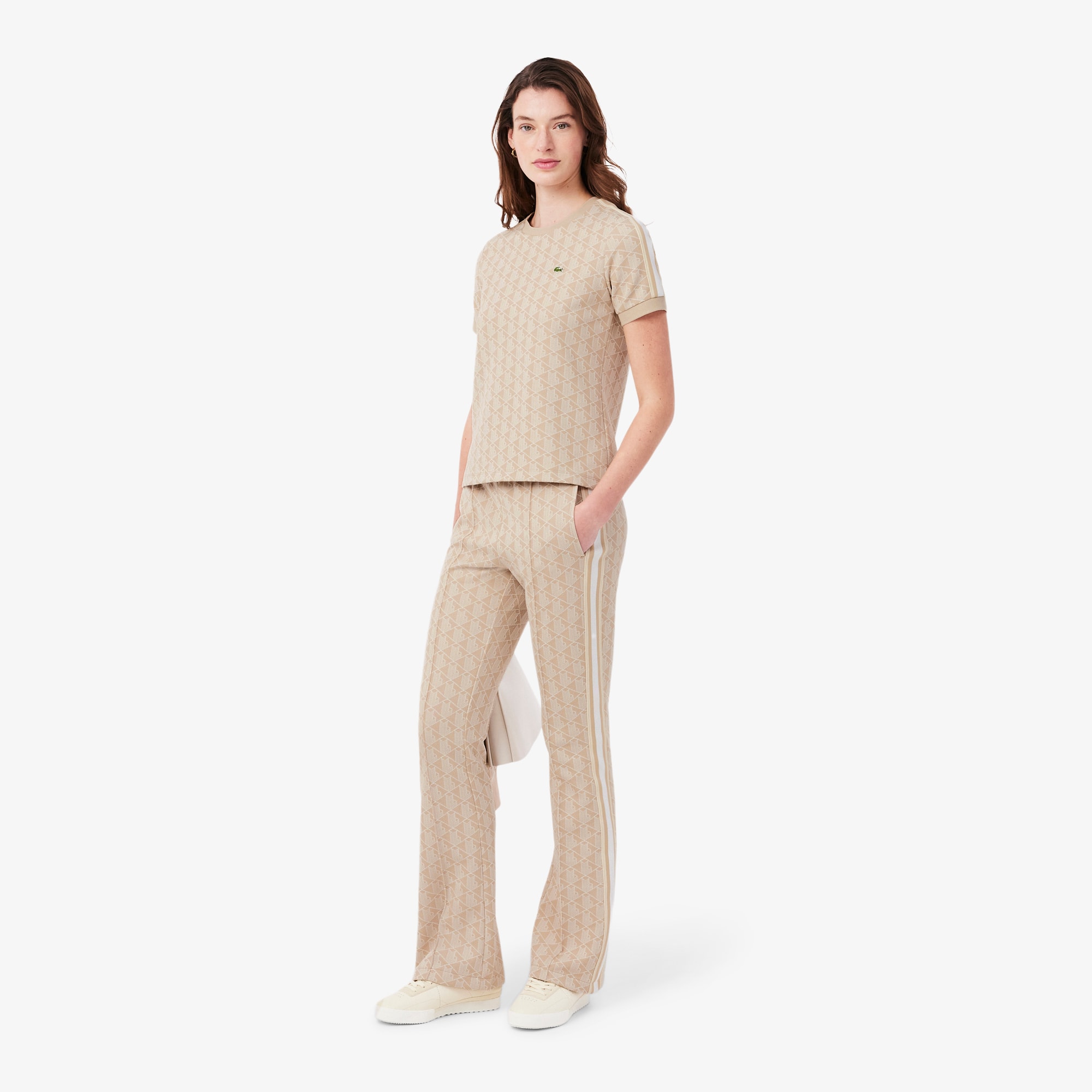 Lacoste Pantalones Deportivos Acampanados con Monogram para Mujer Beige