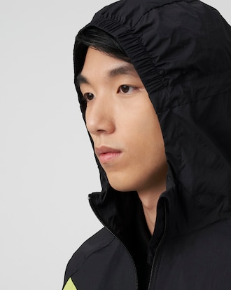 Men's SPORT Packable Windbreaker