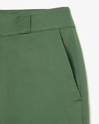 Pantalon femme Lacoste en gabardine extensible