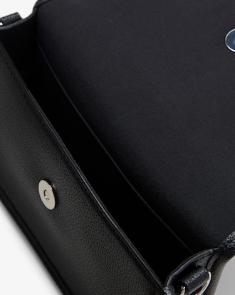 Crossbody  Elegance