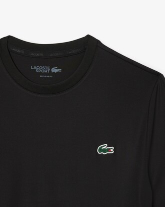 Playera deportiva ligera y el&aacute;stica con protecci&oacute;n UV.