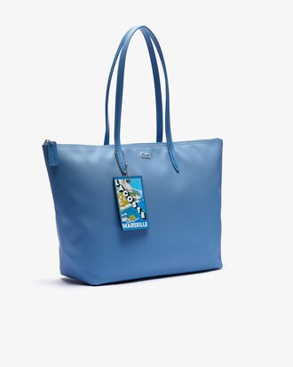 Sac cabas zipp&eacute; L.12.12 en toile avec breloque carte postale