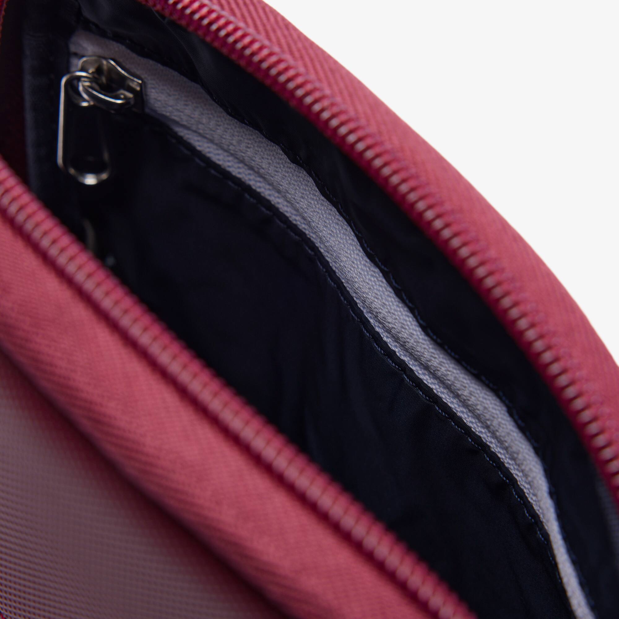 ショルダーバッグ Lacoste Men's Small LCST Slimline Petit Pique Satchel Men's Small LCST Slimline Petit Piqué Satchel - Bags - New