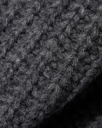 Women's Fringed Wool Scarf