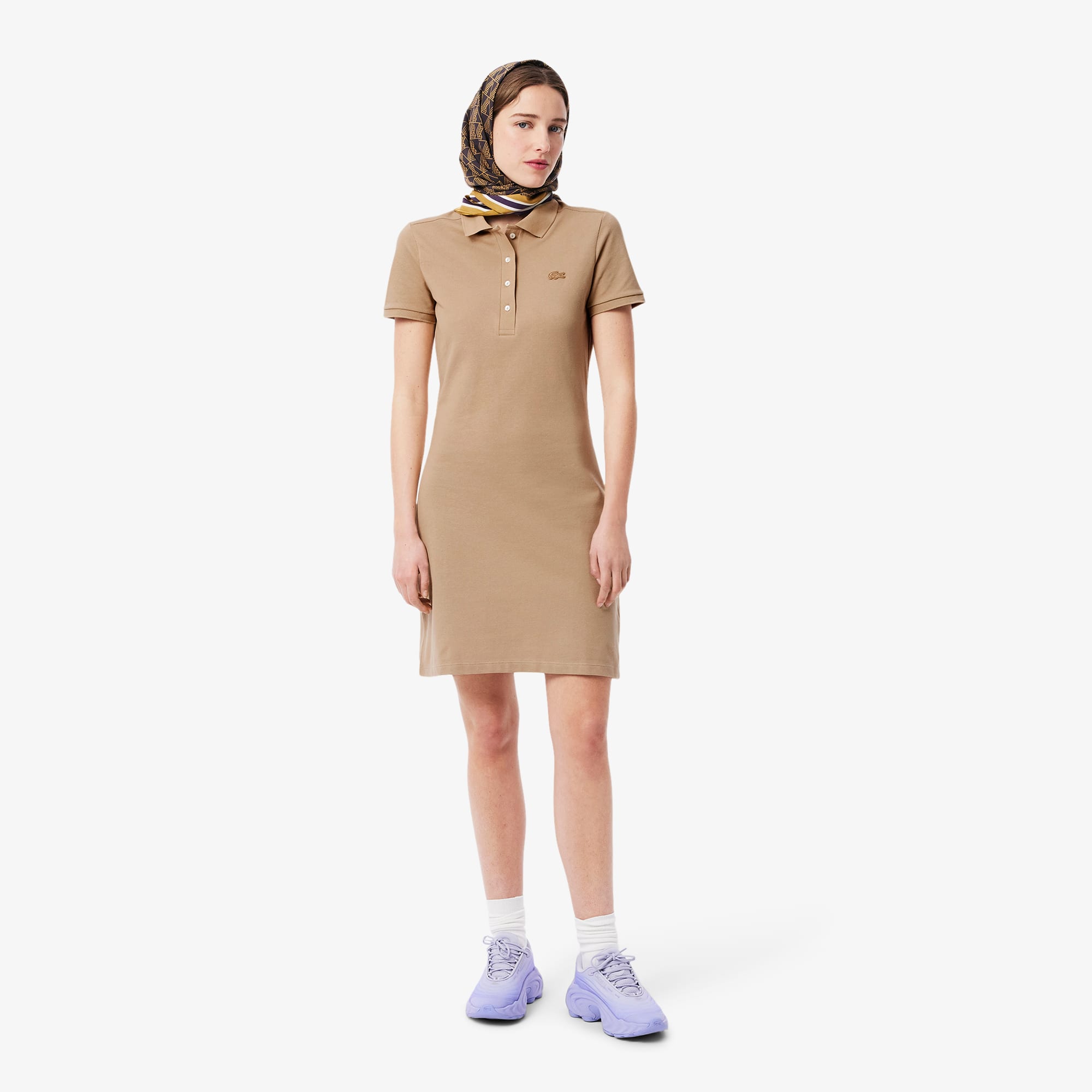 Lacoste Vestido Polo Slim Fit de Minipiqué Elástico para Mujer Beige