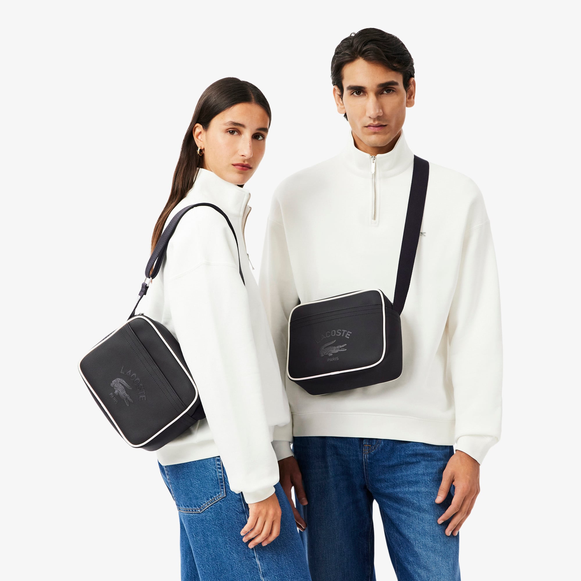 【LACOSTE】Club 1930 Reporter Bag_NU4850U(NAVY)~クロスバッグ LACOSTE】Club 1930 Reporter Bag_NU4850U (SUCKS BLUE)