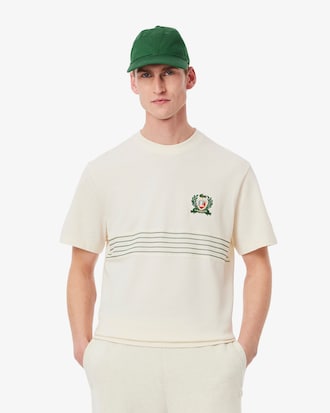 Playera de piqué con escudo bordado