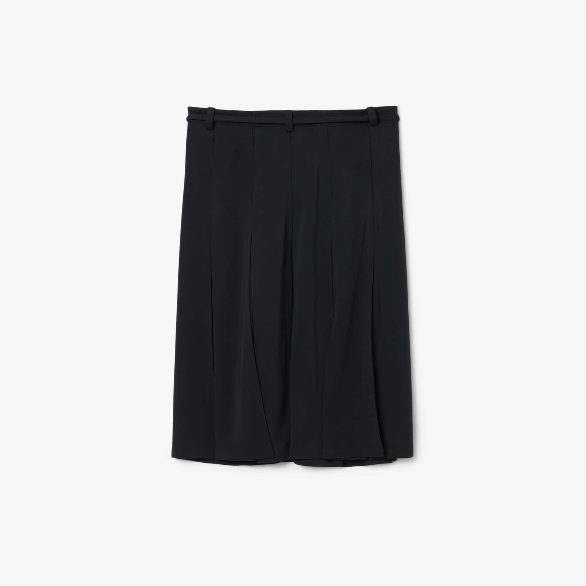 Runway Fluid Pleated Skirt - Shorts & Skirts - New In 2026 | Lacoste