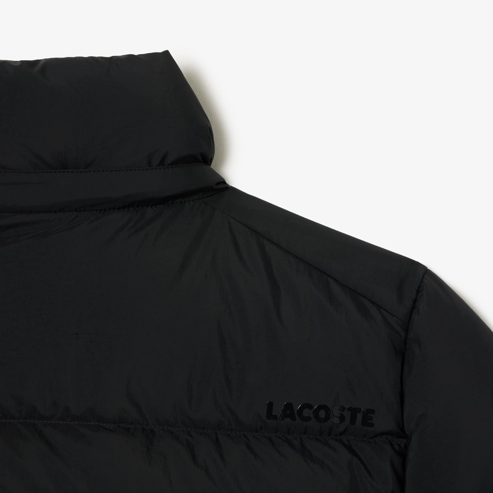 LACOSTE ファーダウンジャケット　ブラック　S LACOSTE ラコステ ダウンジャケット フード付 サイズ50 黒 ファー