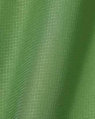 Chamarra deportiva repelente al agua