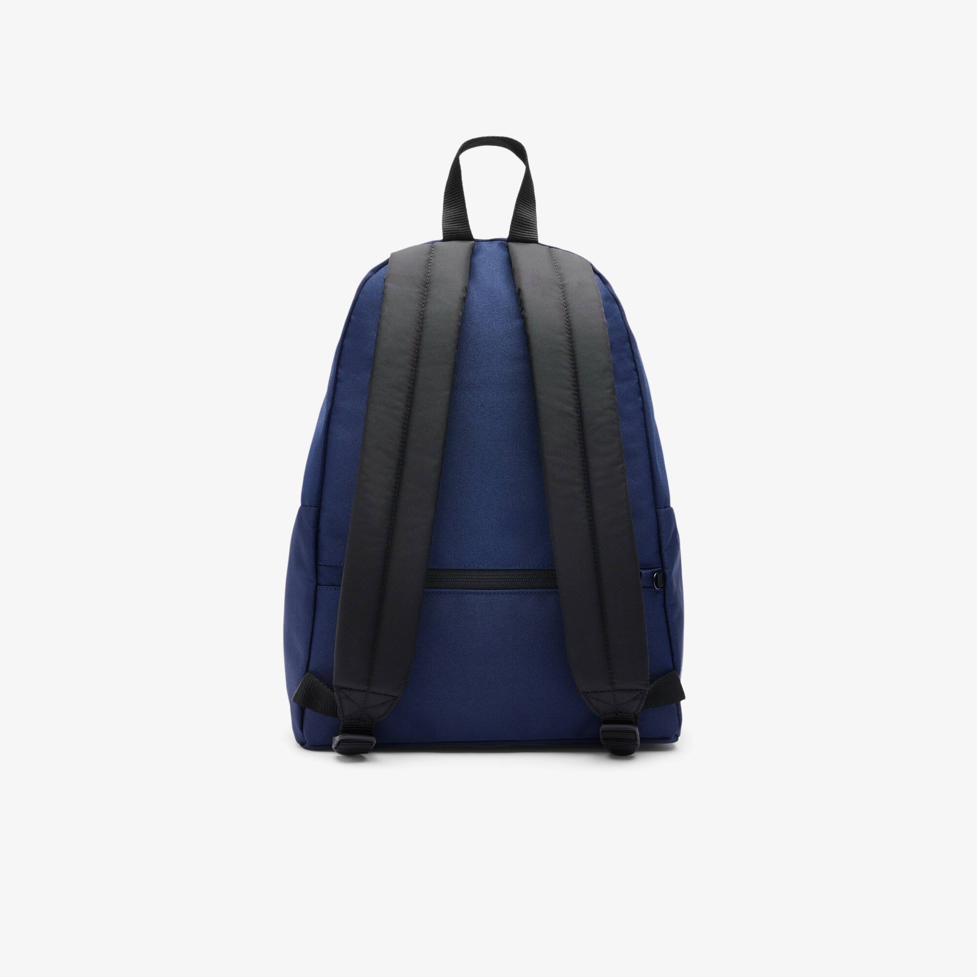 LACOSTE レザー バックパック グレー ラコステ LACOSTE モノグラム レザーフラップクローズサッチェル