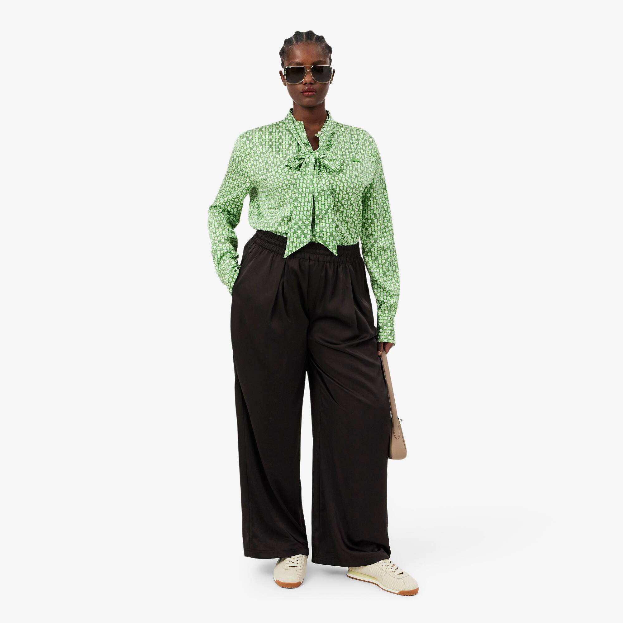 Regular Fit Removable Tie Collar Shirt