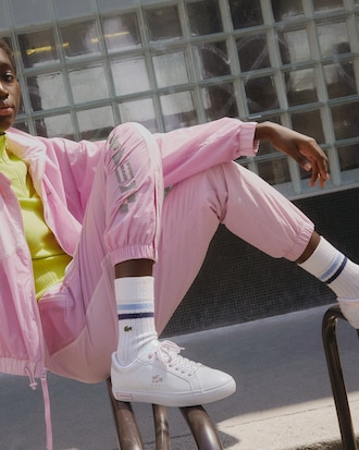 Sneaker Lacoste Powercourt de piel para mujer