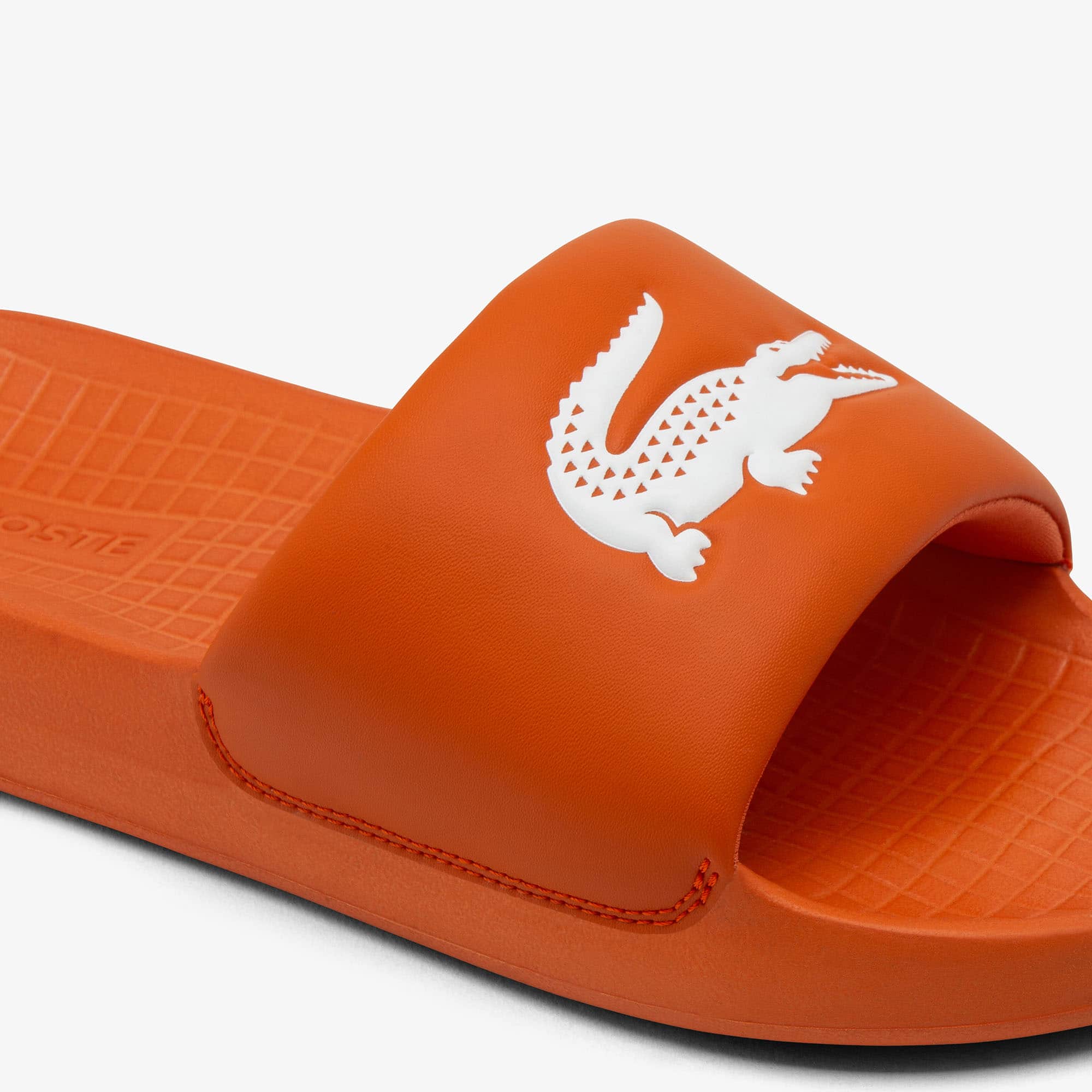 【LACOSTE】Serve 1.0 Sliders ロゴ入り スライダー ♪ LACOSTE】Serve 1.0 Sliders ロゴ入り スライダー ♪