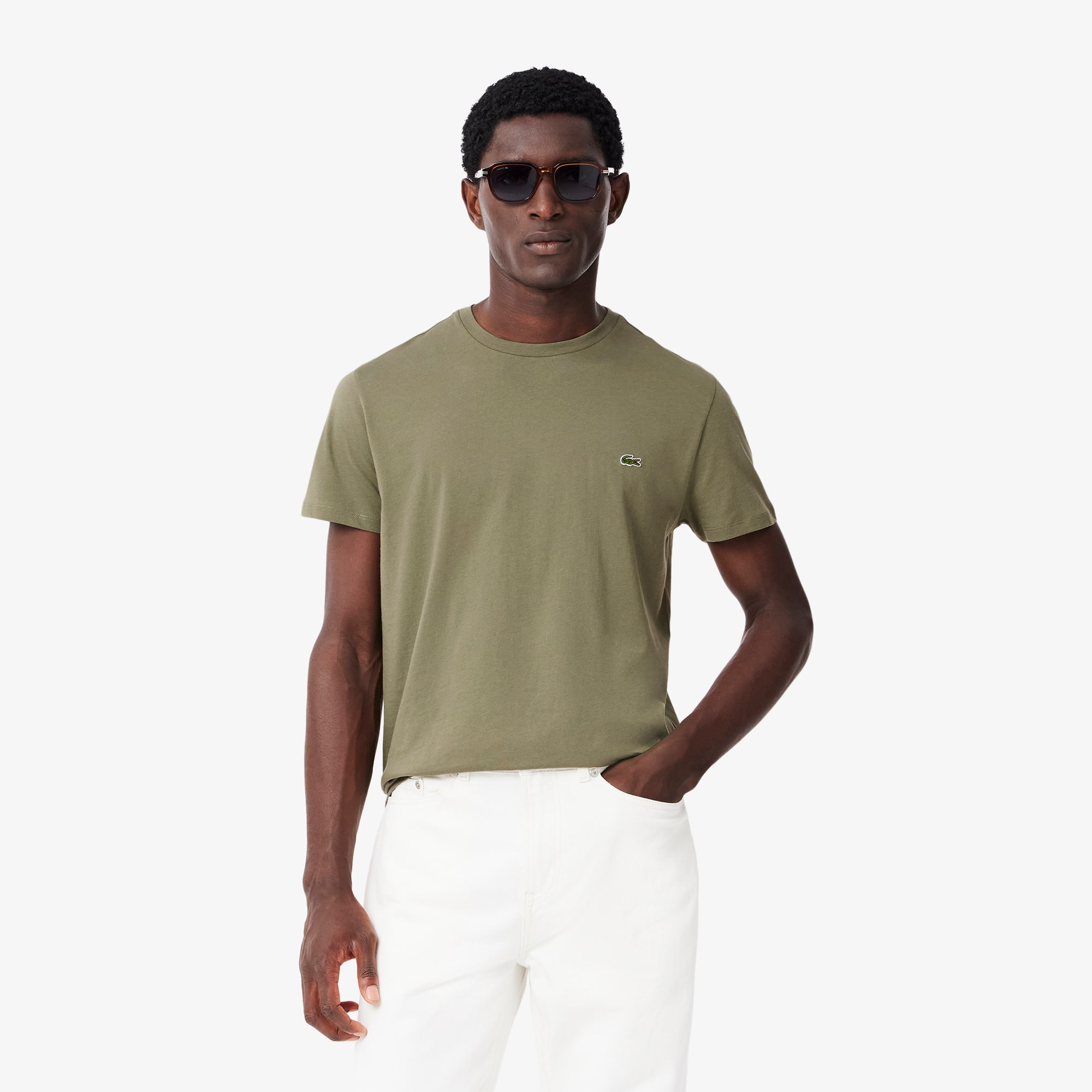Lacoste men's clothing: are you dressing smart or casual today?