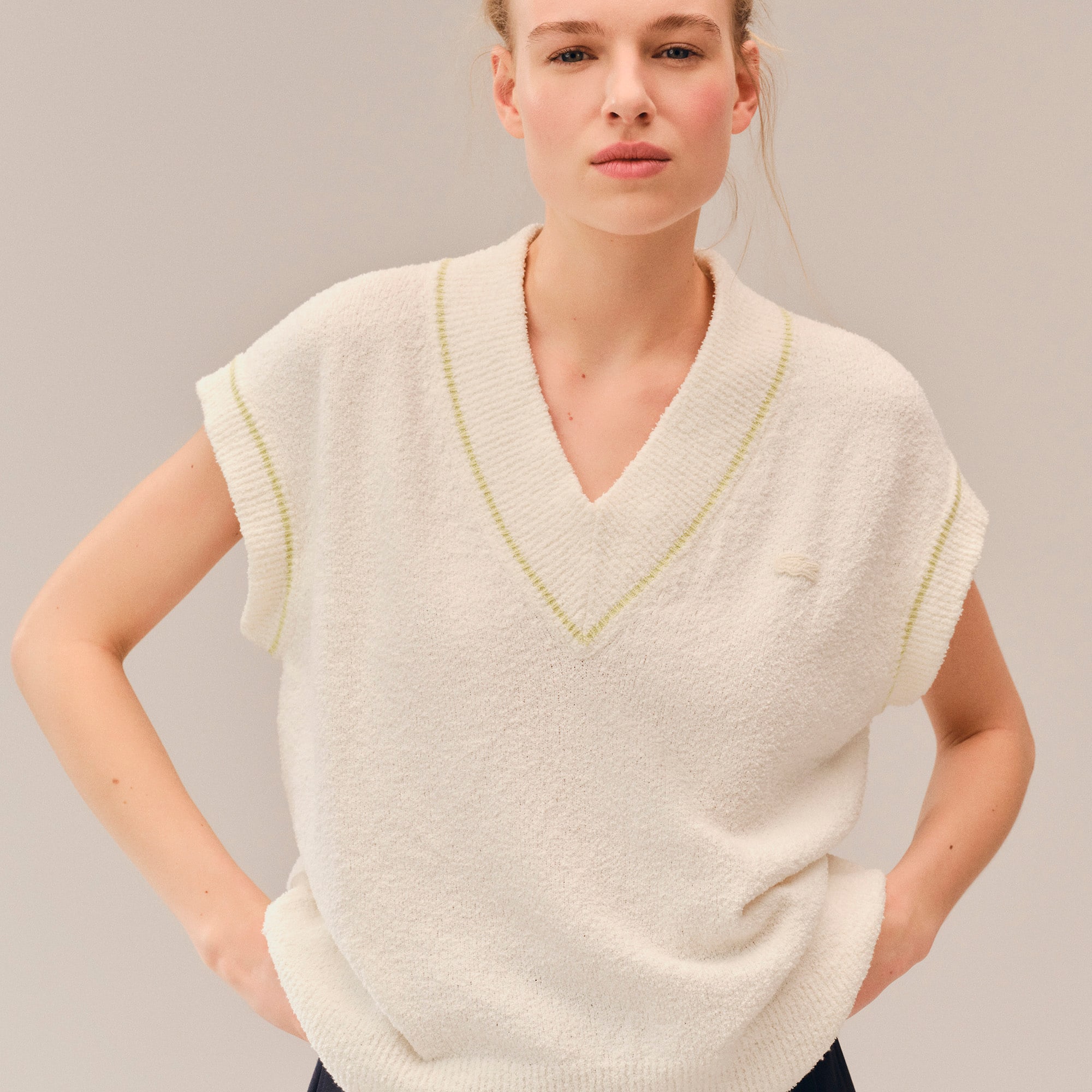 Cotton Blend V-neck Sleeveless Sweater Vest