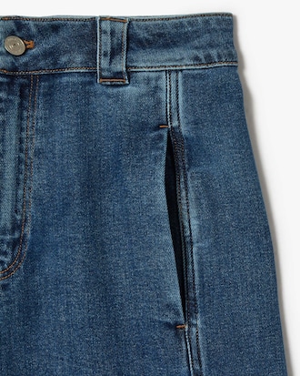 Jeans de mezclilla elásticos con pierna ancha y cintura alta