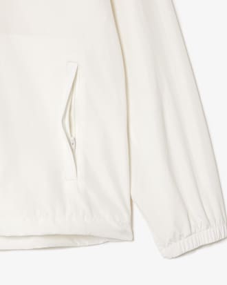 Chamarra corta resistente al agua con gorro desmontable