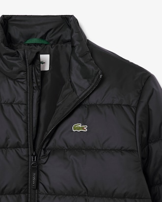 Chamarra corta de plumón ligera y repelente al agua.