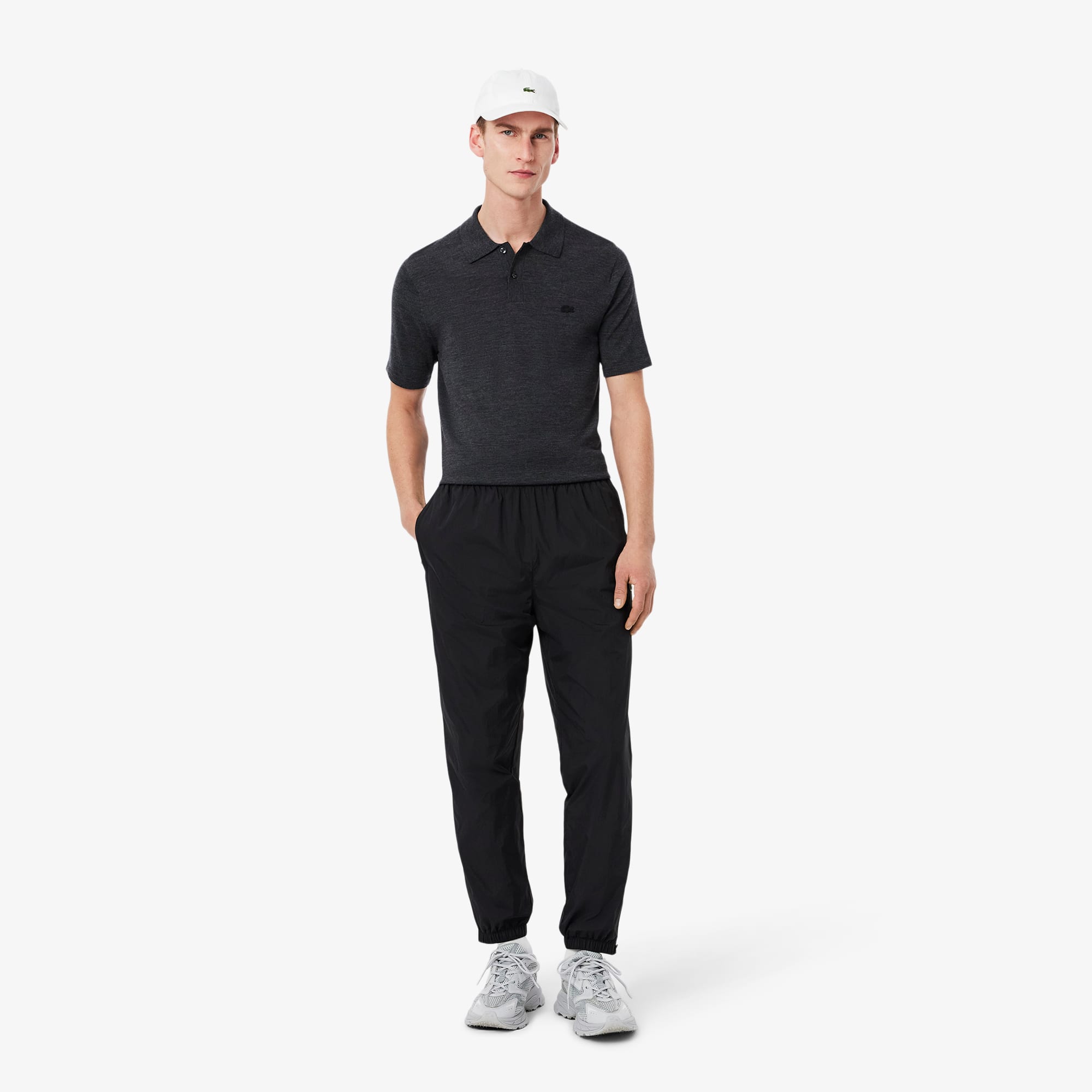 Lacoste Men's Lightweight Water-repellent Sweatpants - L - 5 In Black