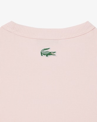 Playera slim fit de canal&eacute; de algod&oacute;n con insignia