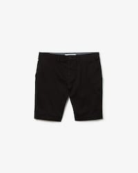 Shorts para hombre de corte slim en gabardina el&aacute;stica